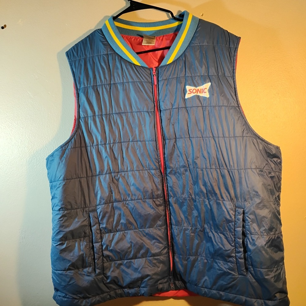 SONIC DRIVE IN True Bomber Puffer Vest Size Medium Blue Logo Uniform Server Zip